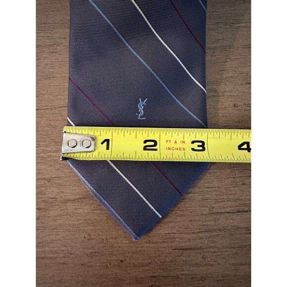 Yves Saint Laurent necktie Tie Gray diagonal stripe Logo 3 x54 silk Preppy - Picture 2 of 5